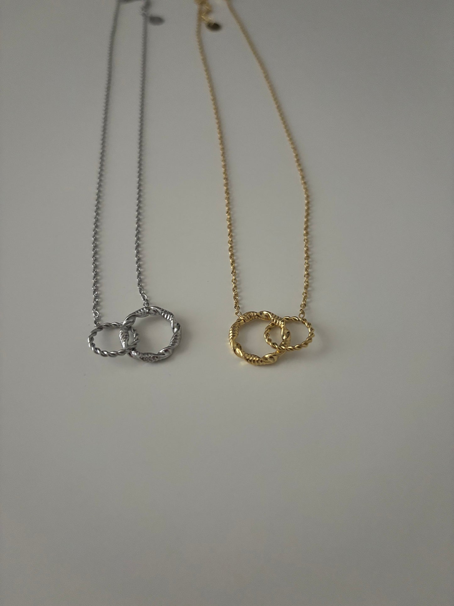 Collier Mia